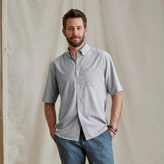 Orvis Button-Down Shirts | Out-Of-Office Comfort Stretch Short-Sleeve Shirt Carbon/white - Men