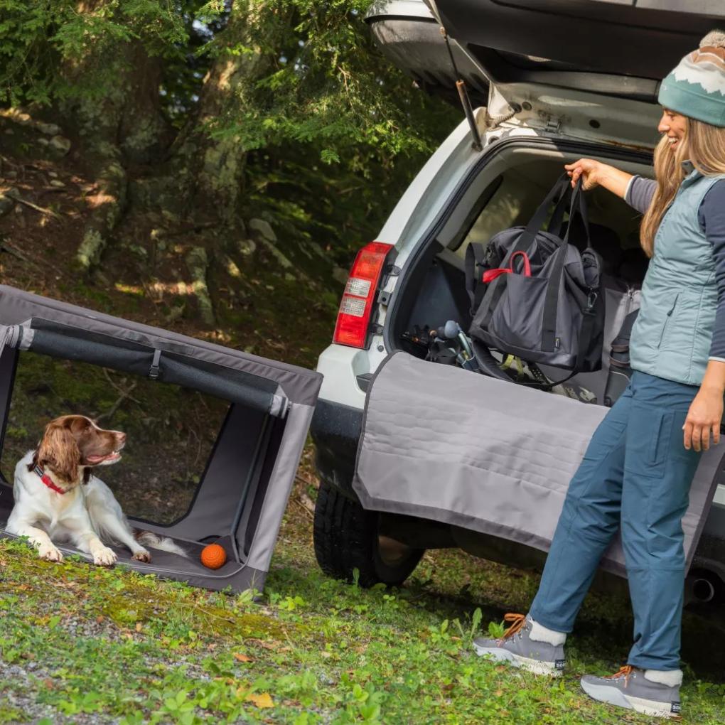 Orvis Cargo Protectors | Tough Trail® Folding Travel Crate Granite - Dogs