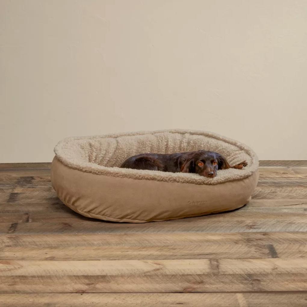 Orvis Comfortfill-Eco™ Beds | Orvis ComfortFill-Eco™ Wraparound Dog Bed With Fleece Khaki - Dogs