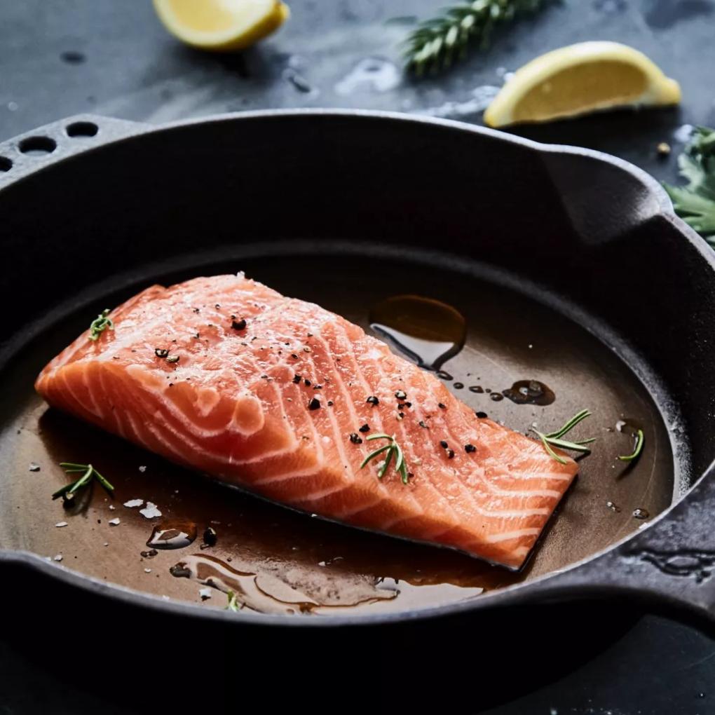 Orvis Kitchen Accessories | Smithey No. 10 Cast Iron Skillet - Home Goods