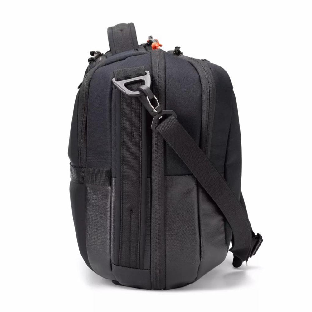 Orvis Packs &amp; Bags | Trekkage™ LT Adventure 22L Briefcase Black - Men/Women/Packs &amp; Bags