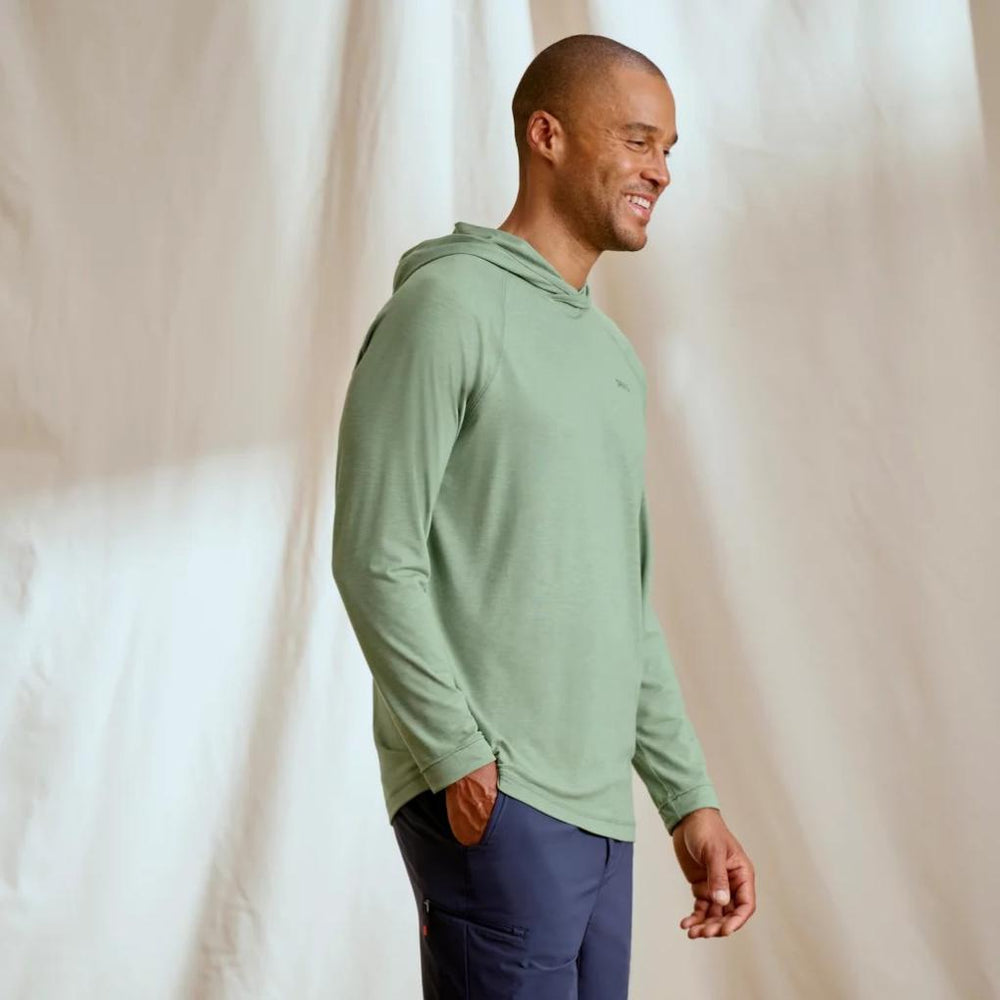 Orvis Performance Shirts | DriCast™ Logo Hoodie Aloe - Men/Fly Fishing/Hunt