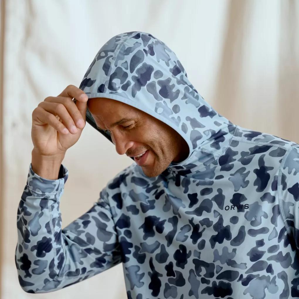 Orvis Performance Shirts | Men's Sun Defense Hoodie Blue Watercolor Camo - Men/Fly Fishing