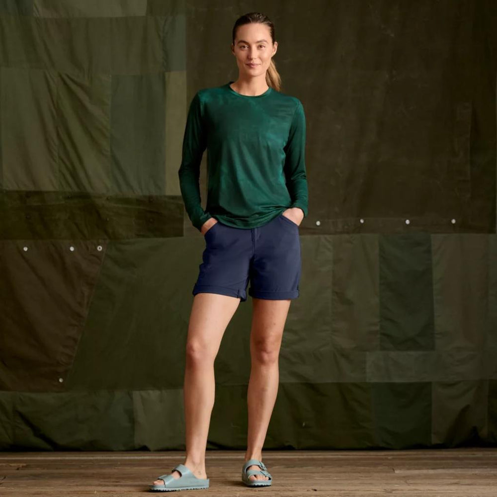 Orvis Performance Shirts | Women's Sun Defense Long-Sleeve Pullover Cyan Storm - Women/Fly Fishing