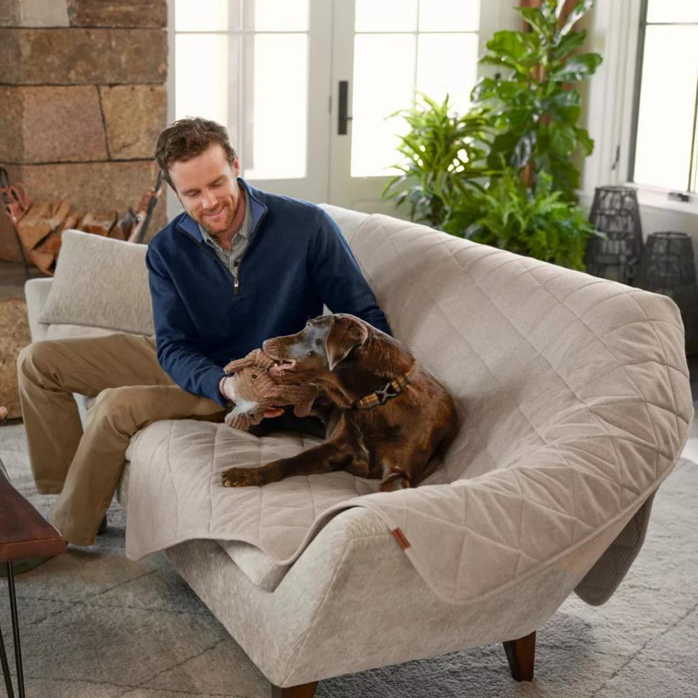 Orvis Throw Blankets | Grip-Tight® Quilted Throw - Dogs/Home Goods