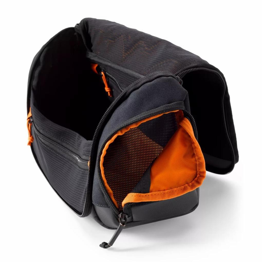 Orvis Toiletry &amp; Travel Kits | Trekkage™ LT Adventure 4L Travel Kit Black - Packs &amp; Bags/Men/Women