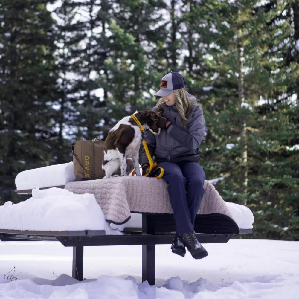 Orvis Travel Beds &amp; Throws | Tough Trail® Softshell Fleece Dog Throw Olive - Dogs