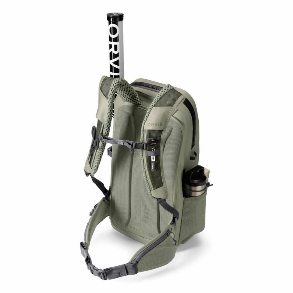Orvis Wet Wading | PRO Waterproof Backpack 30L Cloudburst - Fly Fishing/Packs &amp; Bags